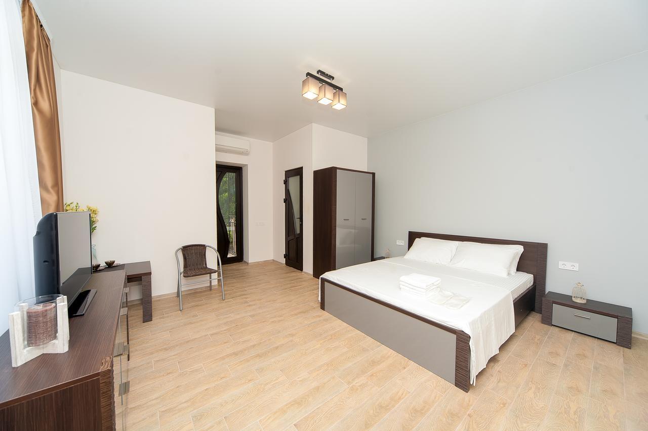 Hotel Fusion Odessa Exterior foto
